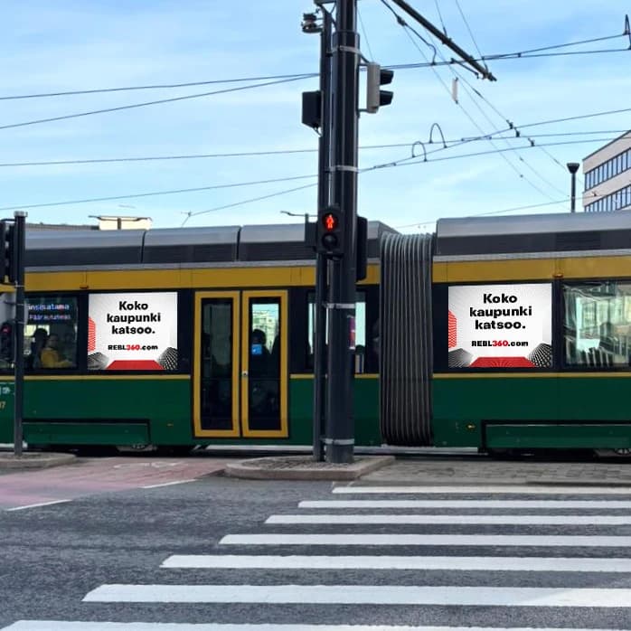 HSL ratikka - Paraatimainokset
